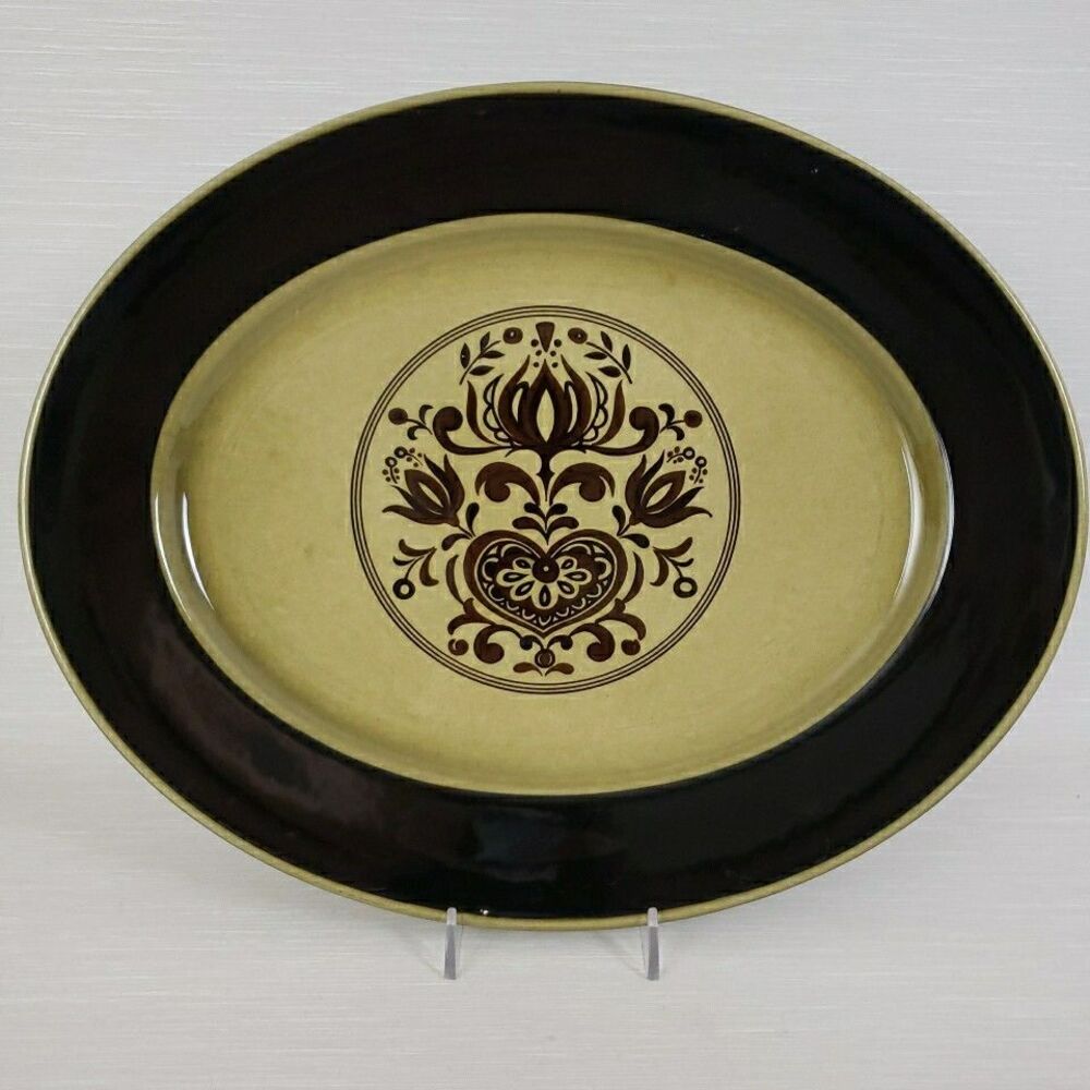 Taylor Smith Taylor Capistrano 13" Oval Platter Earthenware Olive MCM VTG